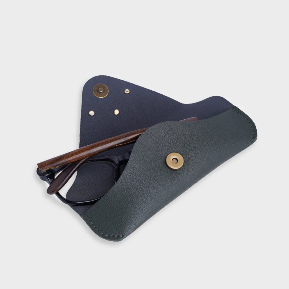 Buy personalized spectacle case for mom