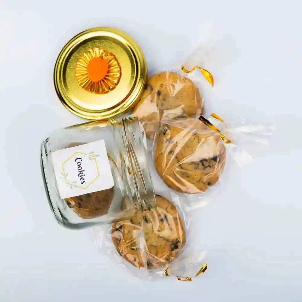 Premium hamper with delicious chocolate chip cookies