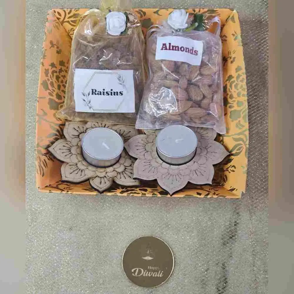 Raisins and Almond Diwali Hamper for Corporate