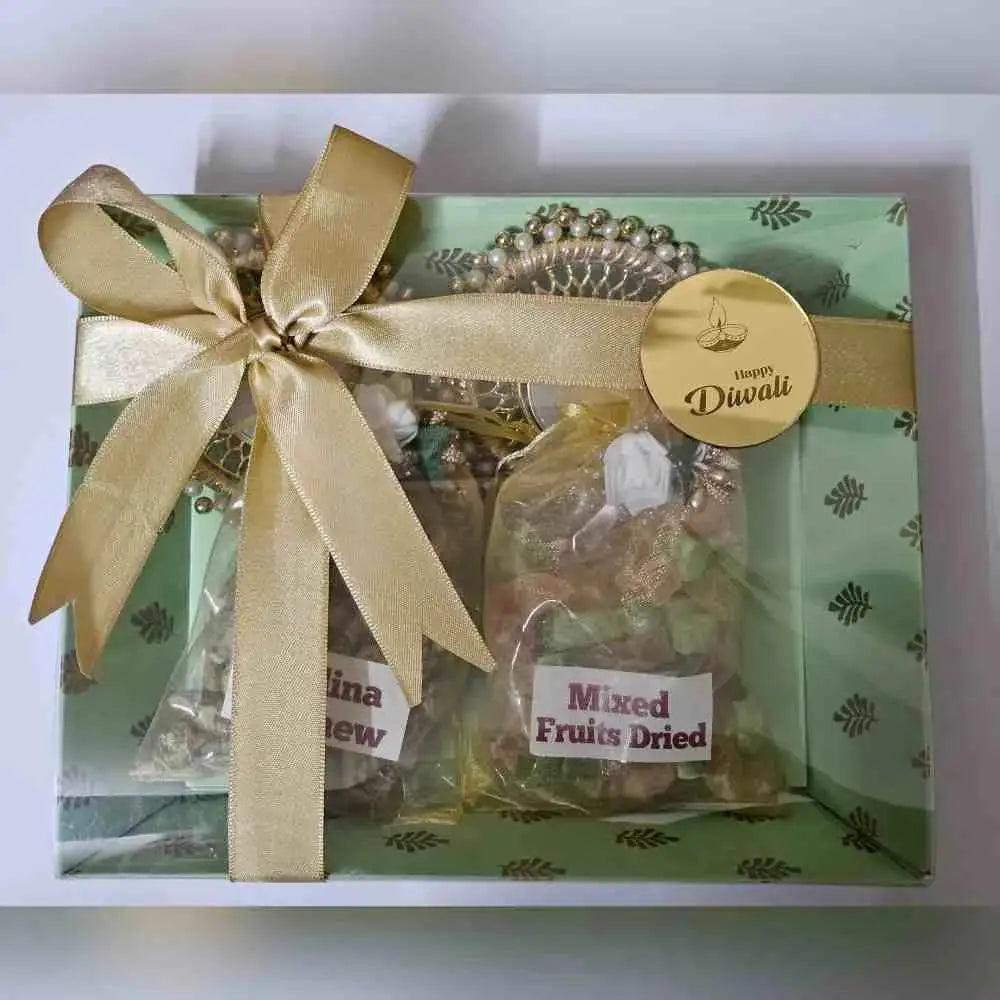 Pudina Cashew and Mixed Fruit Dried Diwali Hamper For Corporates