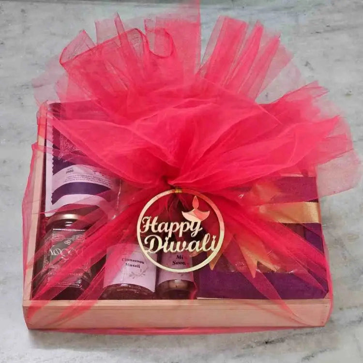 Buy Diwali Gift Hamper with Festive Mesh Packaging