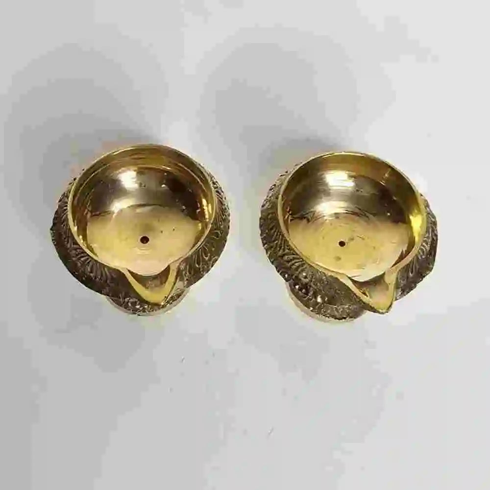 Shop Gold Brass Diya Set Online for Diwali Gifting