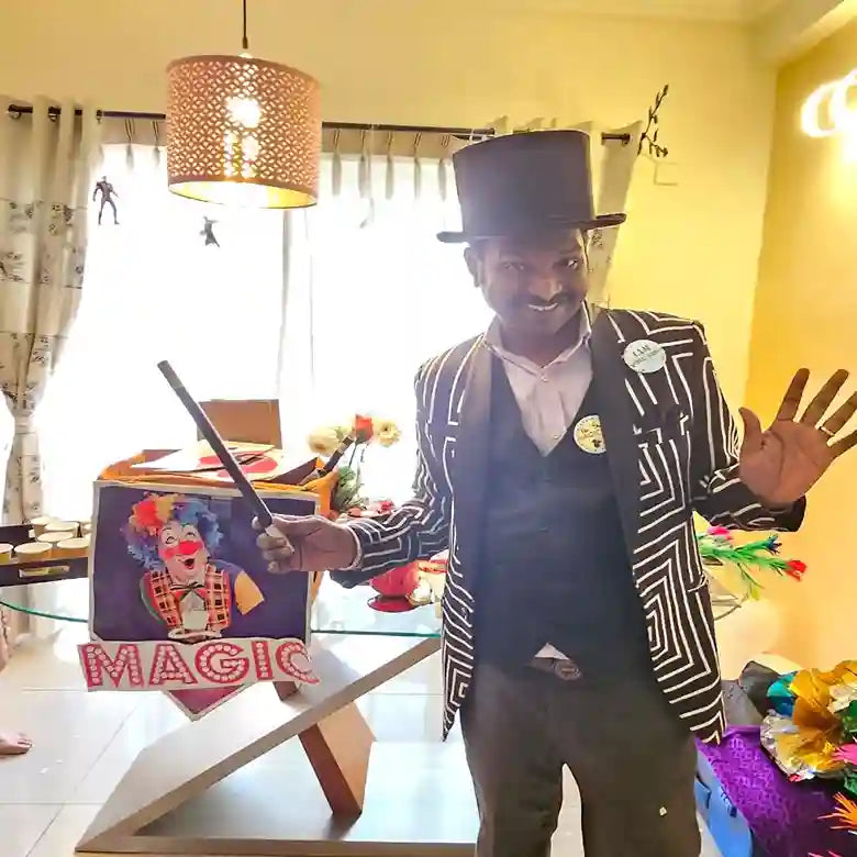 Hire Magician for Birthday Party in Bangalore with Magic Show Props